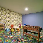 Berg Aparthotel 3*